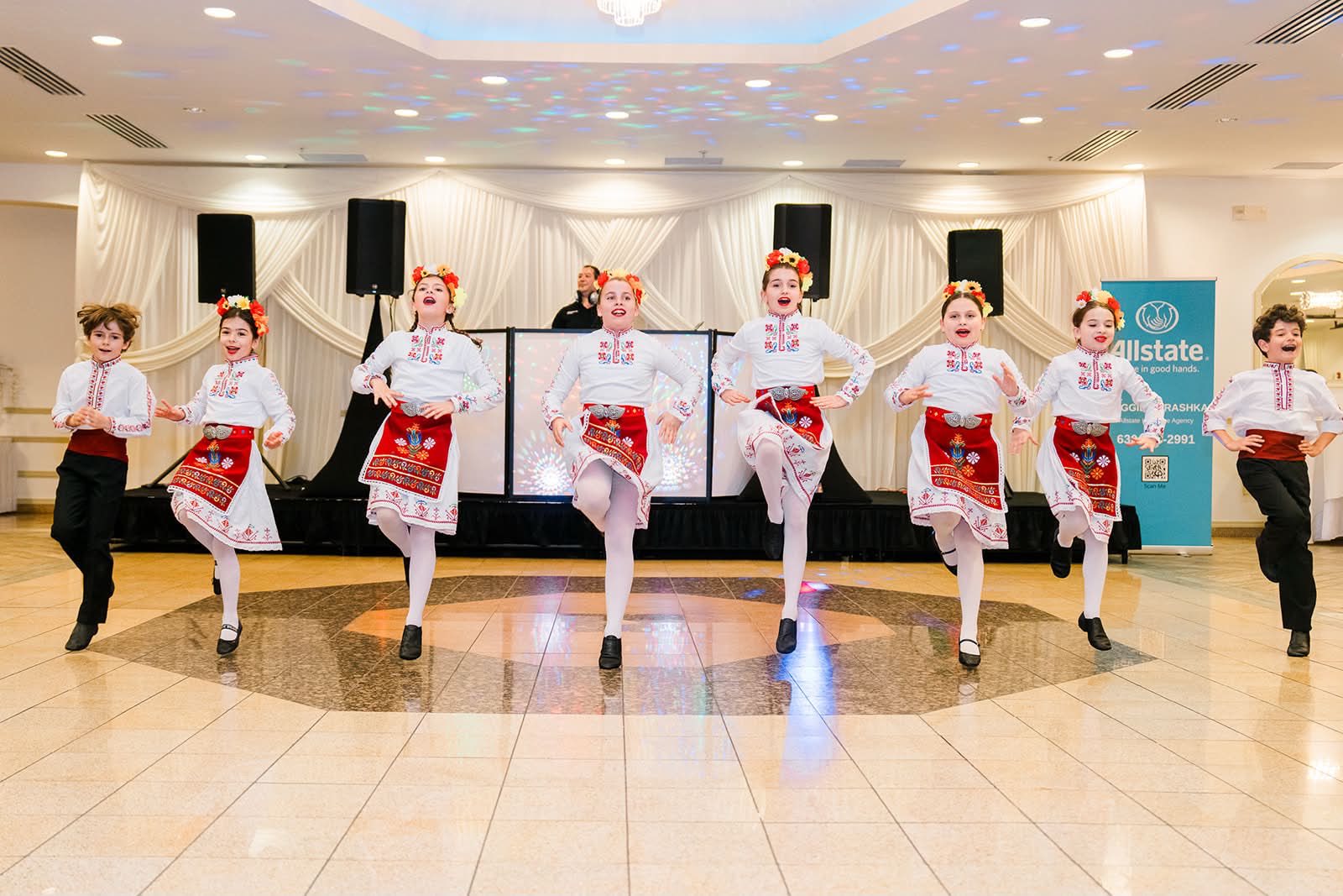 Деца (8 - 10 години)